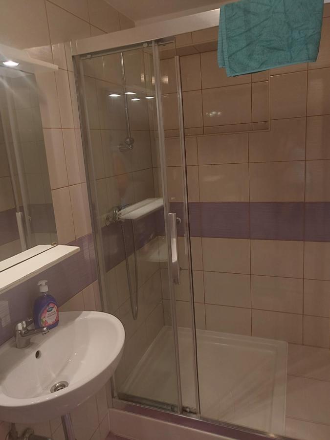 Letizia Apartment Баньоле Екстериор снимка